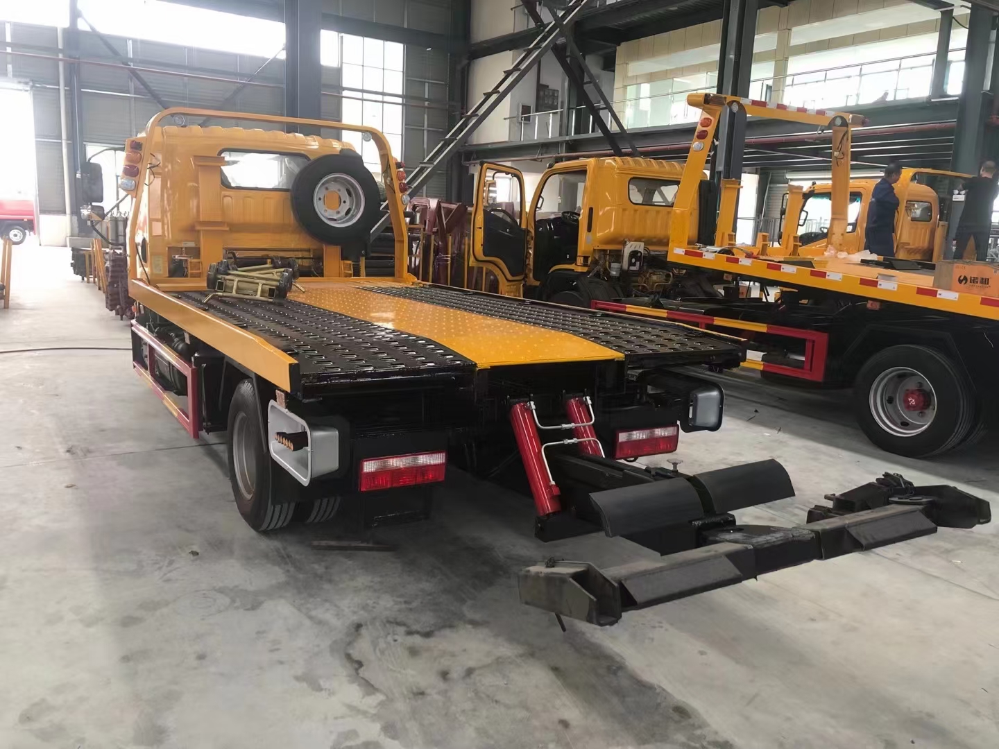 解放虎V藍牌清障車